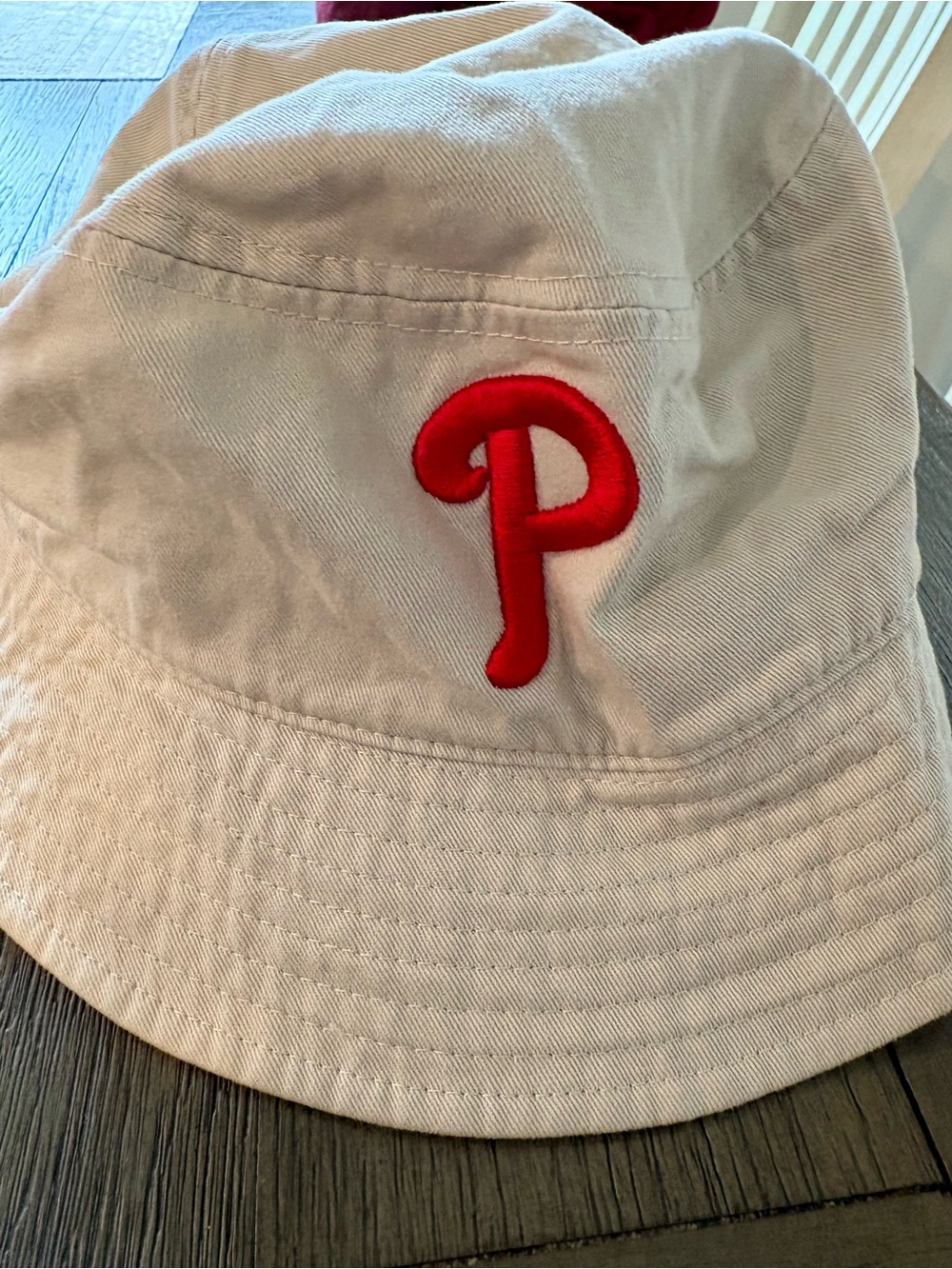 Set of Newhattan Philadelphia Phillies Bucket Hats with Red 'P' Logo - Picture 3 of 5